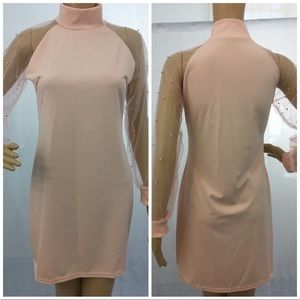 Long see tru sleeve mini dress. Baby pink.